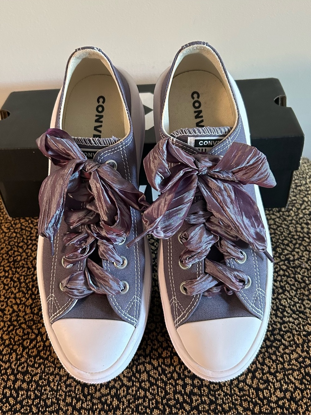 NEW Converse AS Move in Dusty Purple Low Top w Bonus Taffeta Ribbon Laces